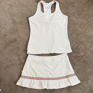 L’ouef Poche White Tank Top and Skirt Set